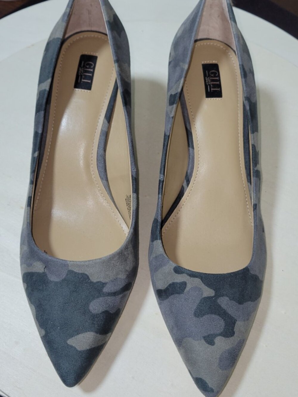 G.I.L.I. (Got It Love It) - GI-Loriana Gray Camo Textile Pumps [Item #SP04]